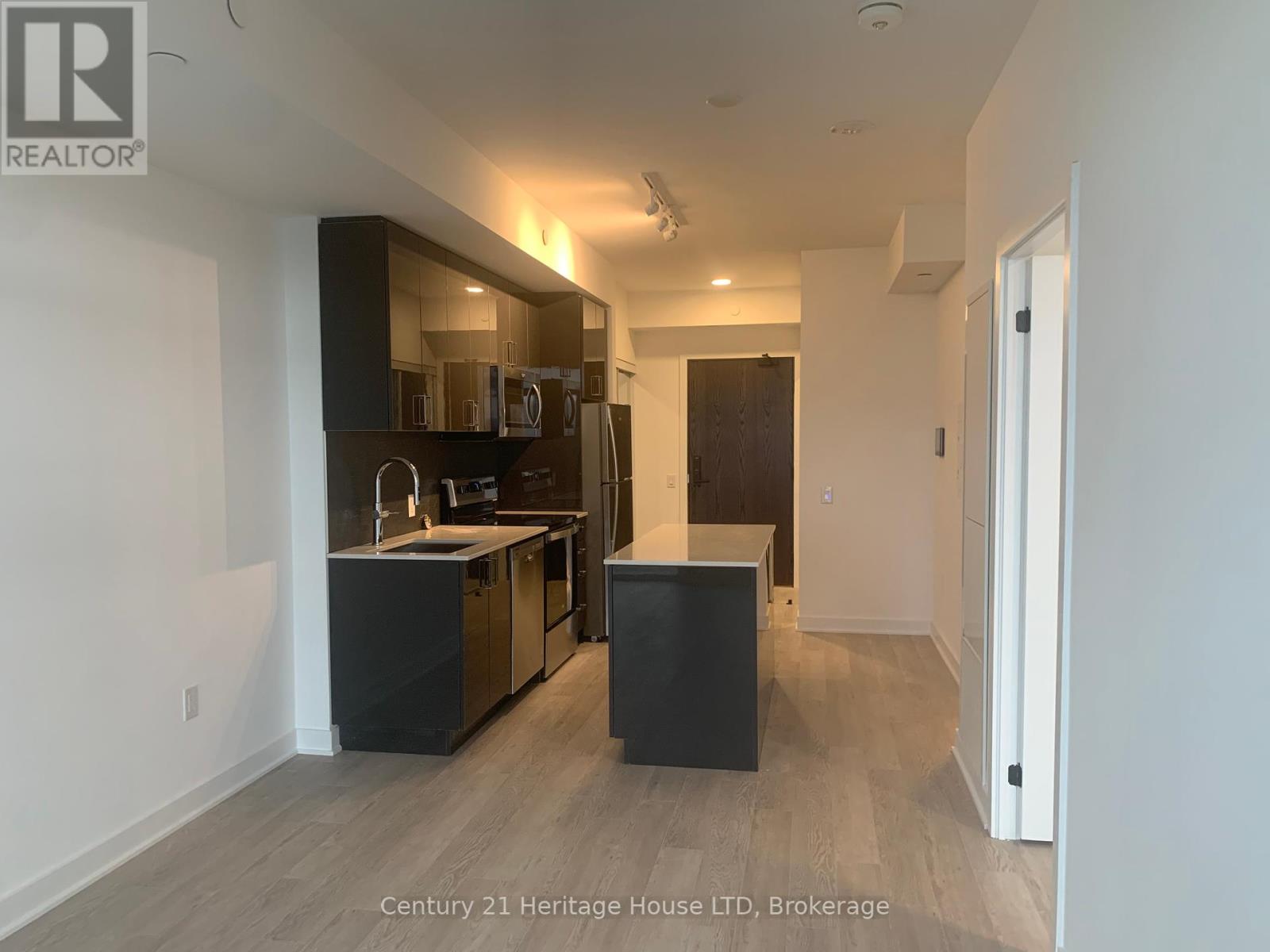 Photo 8 of 1105 2782 Barton Street, Hamilton ON