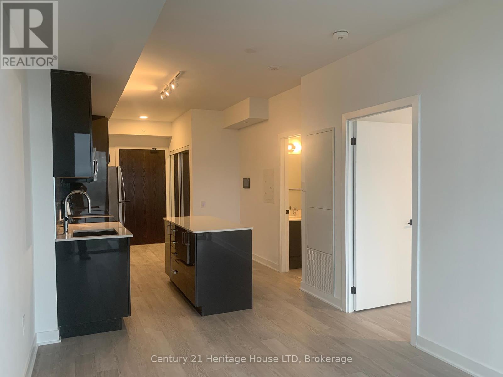 Photo 9 of 1105 2782 Barton Street, Hamilton ON