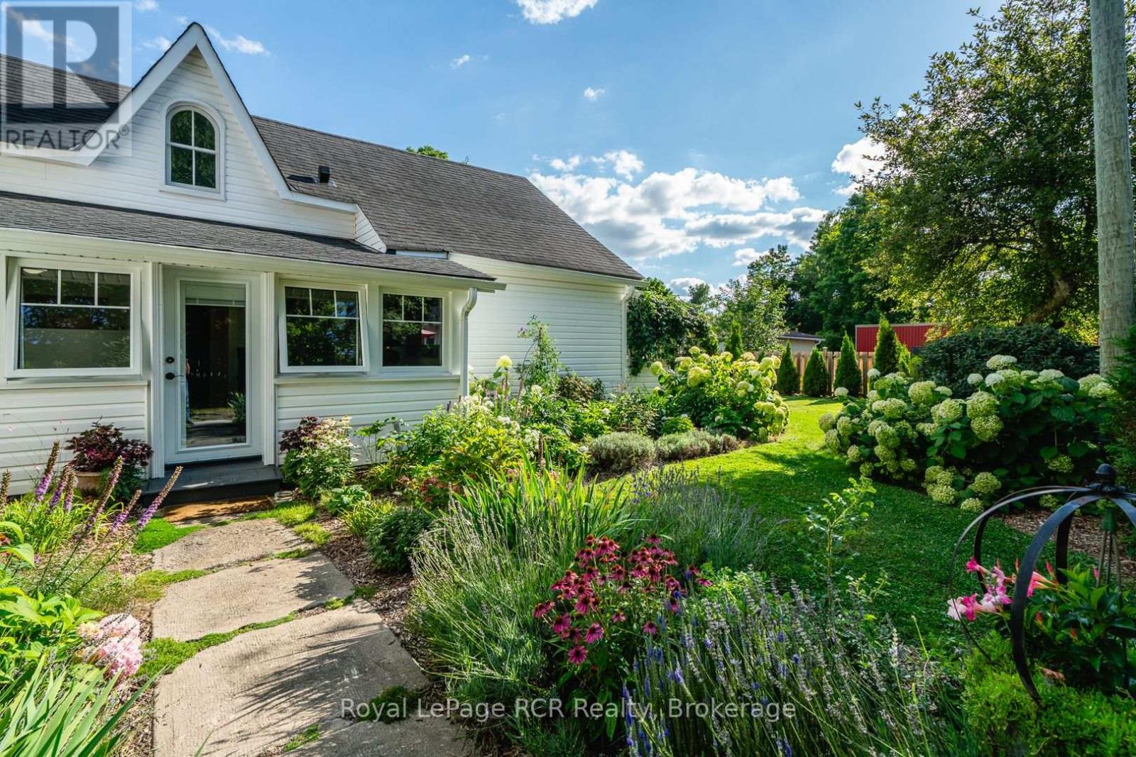 Photo 7 of 106 Bruce Street S, West Grey ON