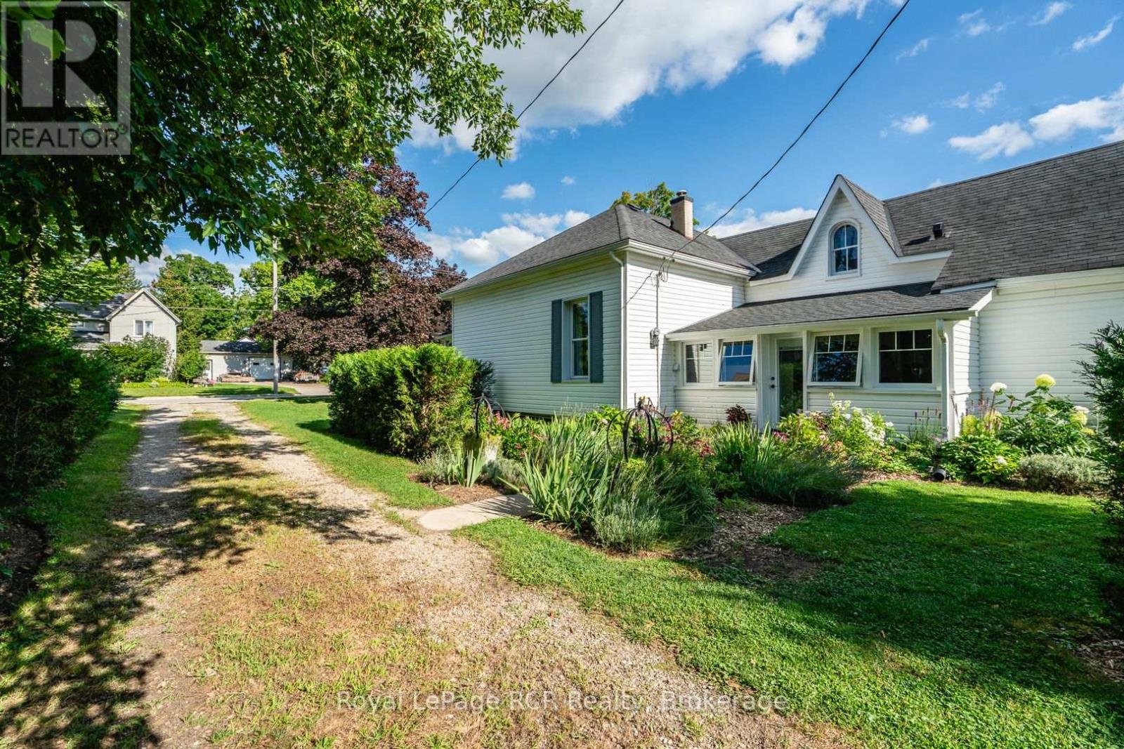 Photo 8 of 106 Bruce Street S, West Grey ON