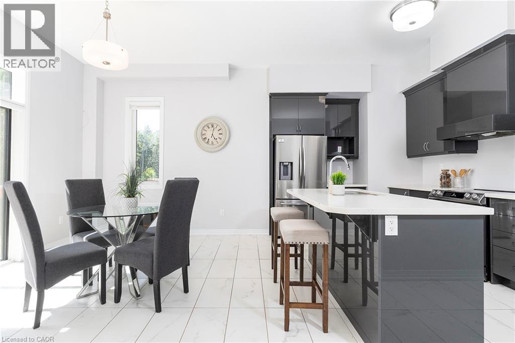 Photo 16 of 27 Stauffer Road, Brantford ON