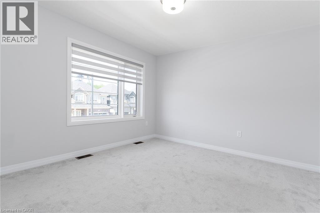 Photo 10 of 27 Stauffer Road, Brantford ON