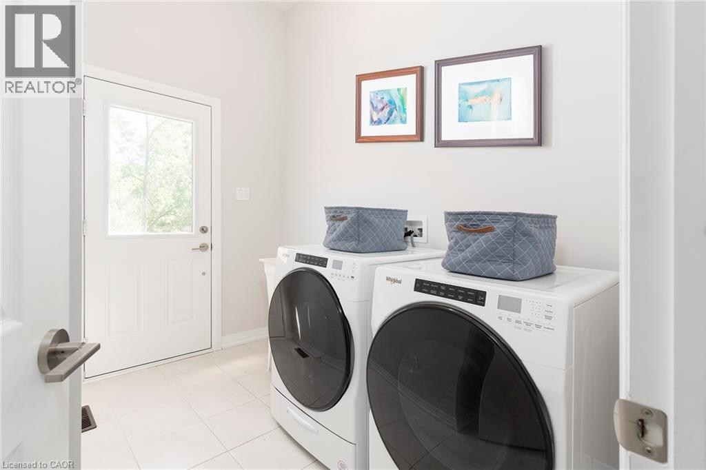 Photo 28 of 27 Stauffer Road, Brantford ON
