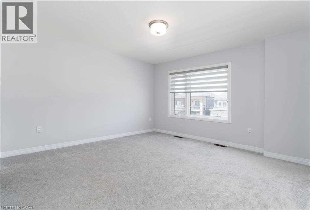 Photo 13 of 27 Stauffer Road, Brantford ON