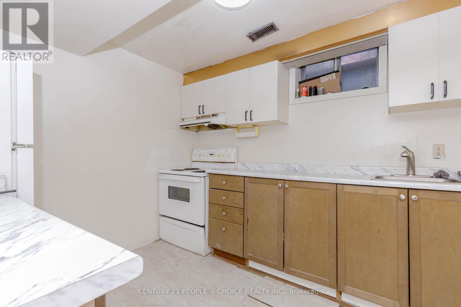 Photo 41 of 4104 Brandon Gate, Mississauga ON