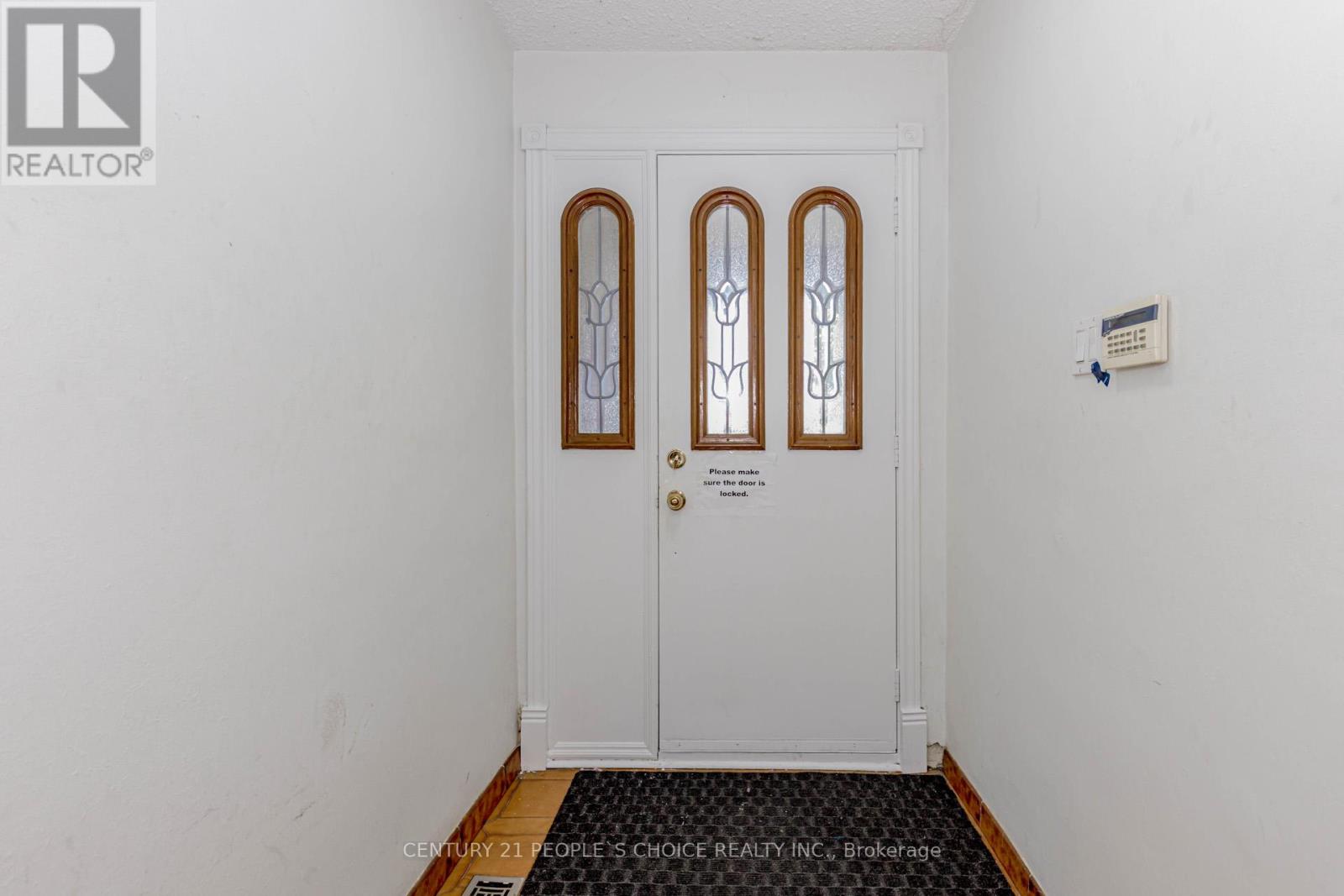 Photo 7 of 4104 Brandon Gate, Mississauga ON