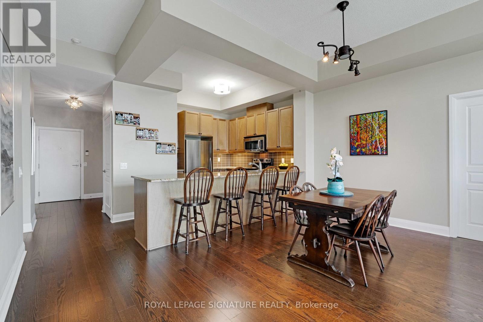 Photo 12 of 1901 1 Hurontario Street, Mississauga ON