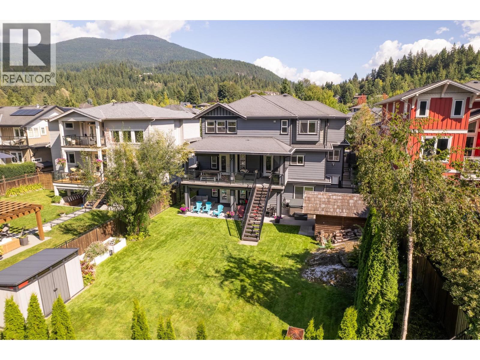 Photo 23 of 1020 Jay Crescent, Squamish BC