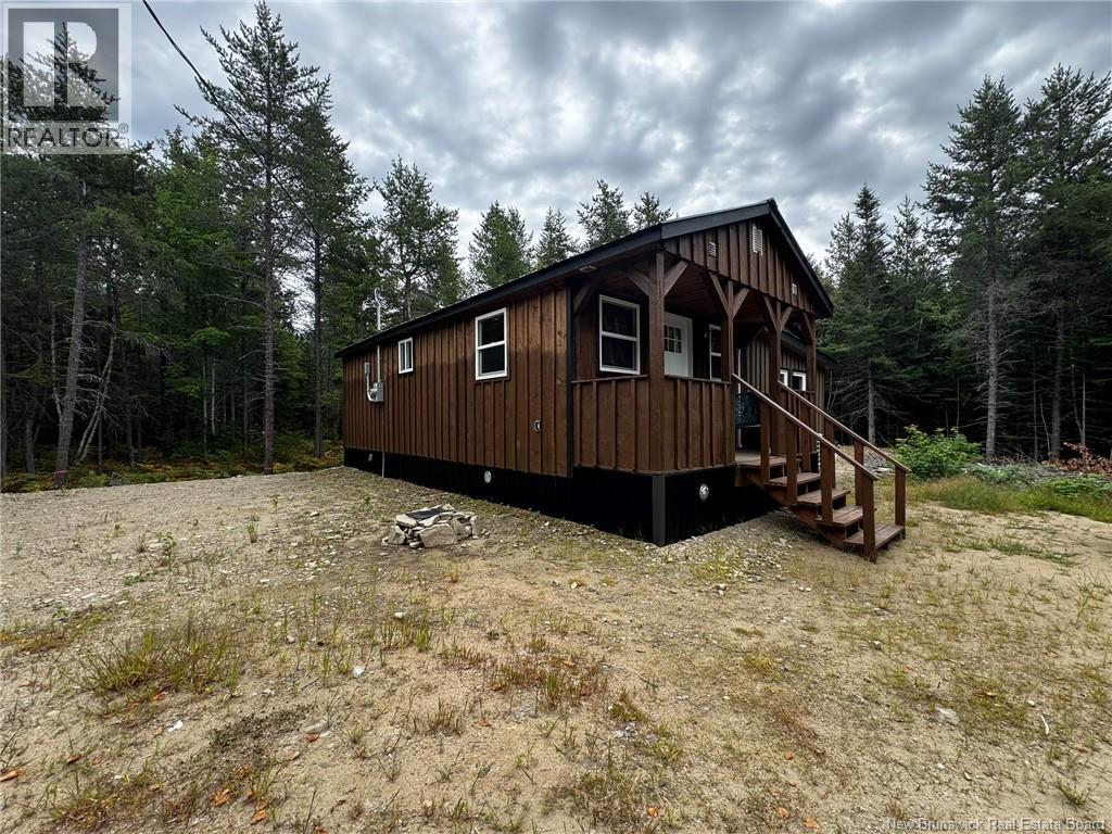 Photo 2 of 5884 Hwy 117, Baiesainteanne NB