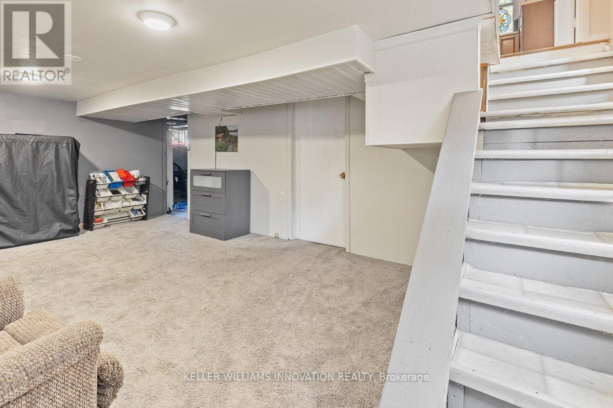 Photo 28 of 456 Waterloo Street S, Cambridge ON