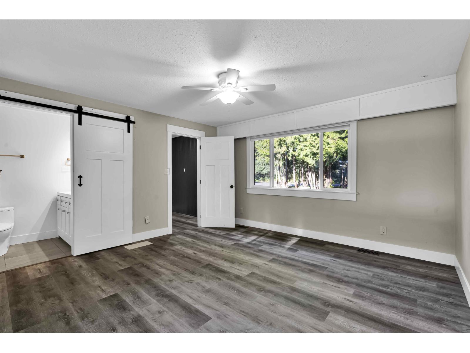 Photo 14 of 6437 264 Street, Langley BC
