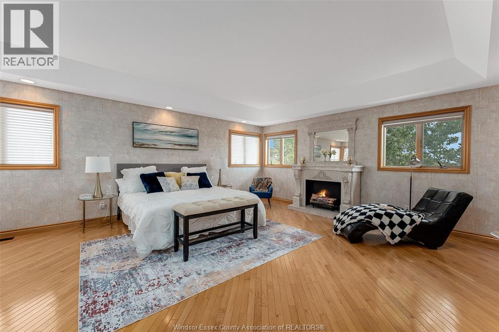 Photo 31 of 847 Lake Shore Drive, Windsor ON