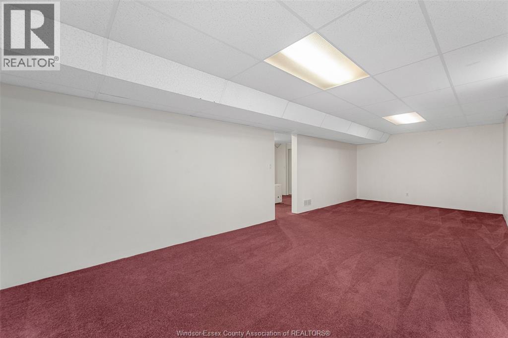 Photo 16 of 847 Lake Shore Drive, Windsor ON
