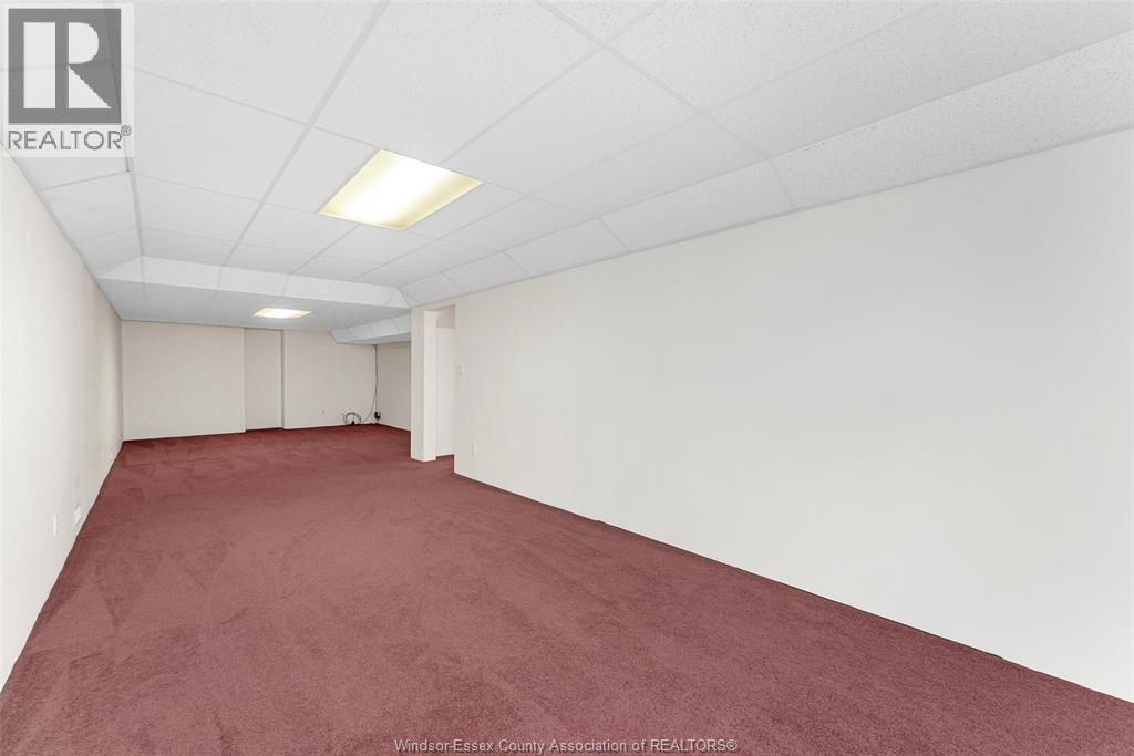 Photo 49 of 847 Lake Shore Drive, Windsor ON