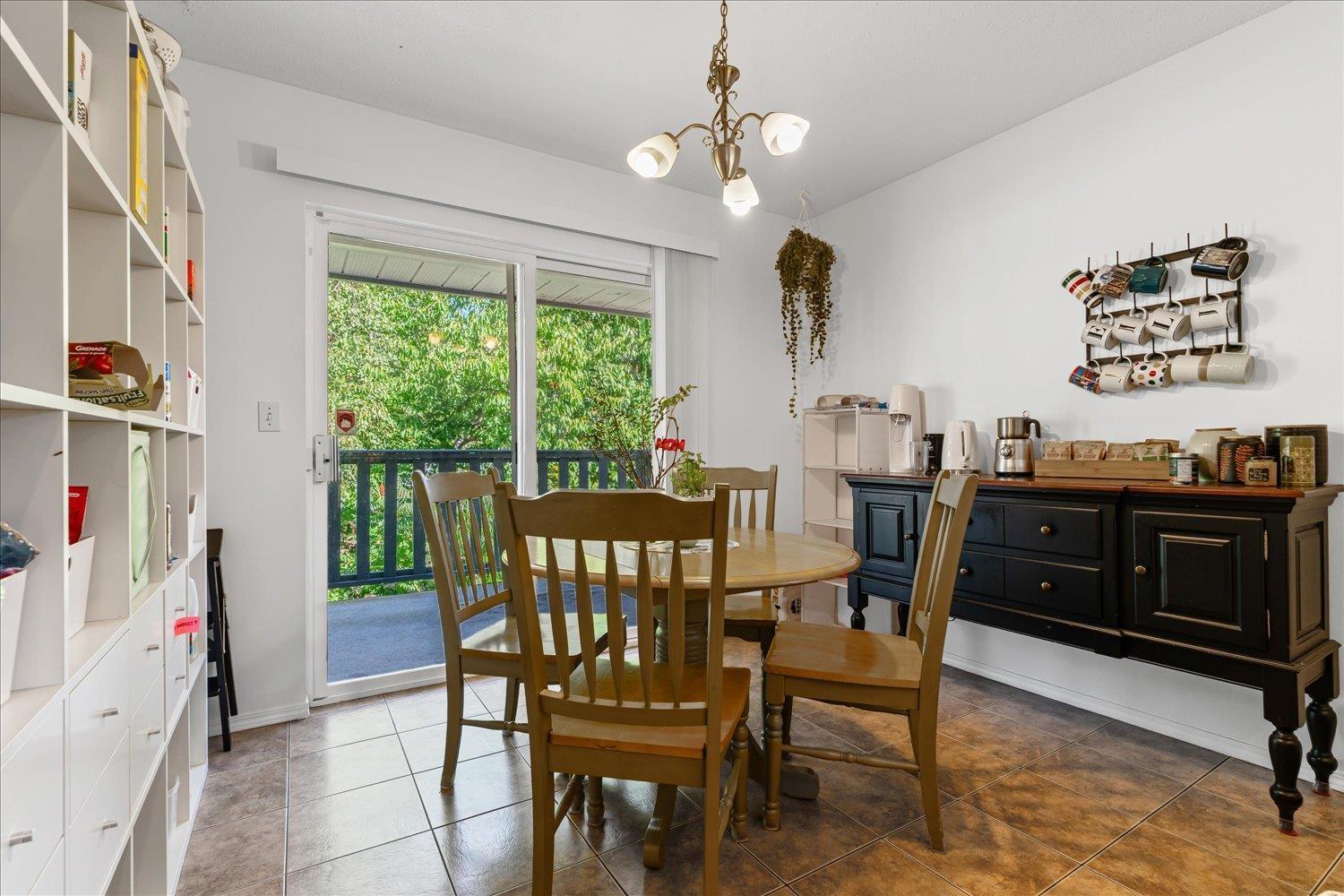 Photo 11 of 4493 208 A Street, Langley BC