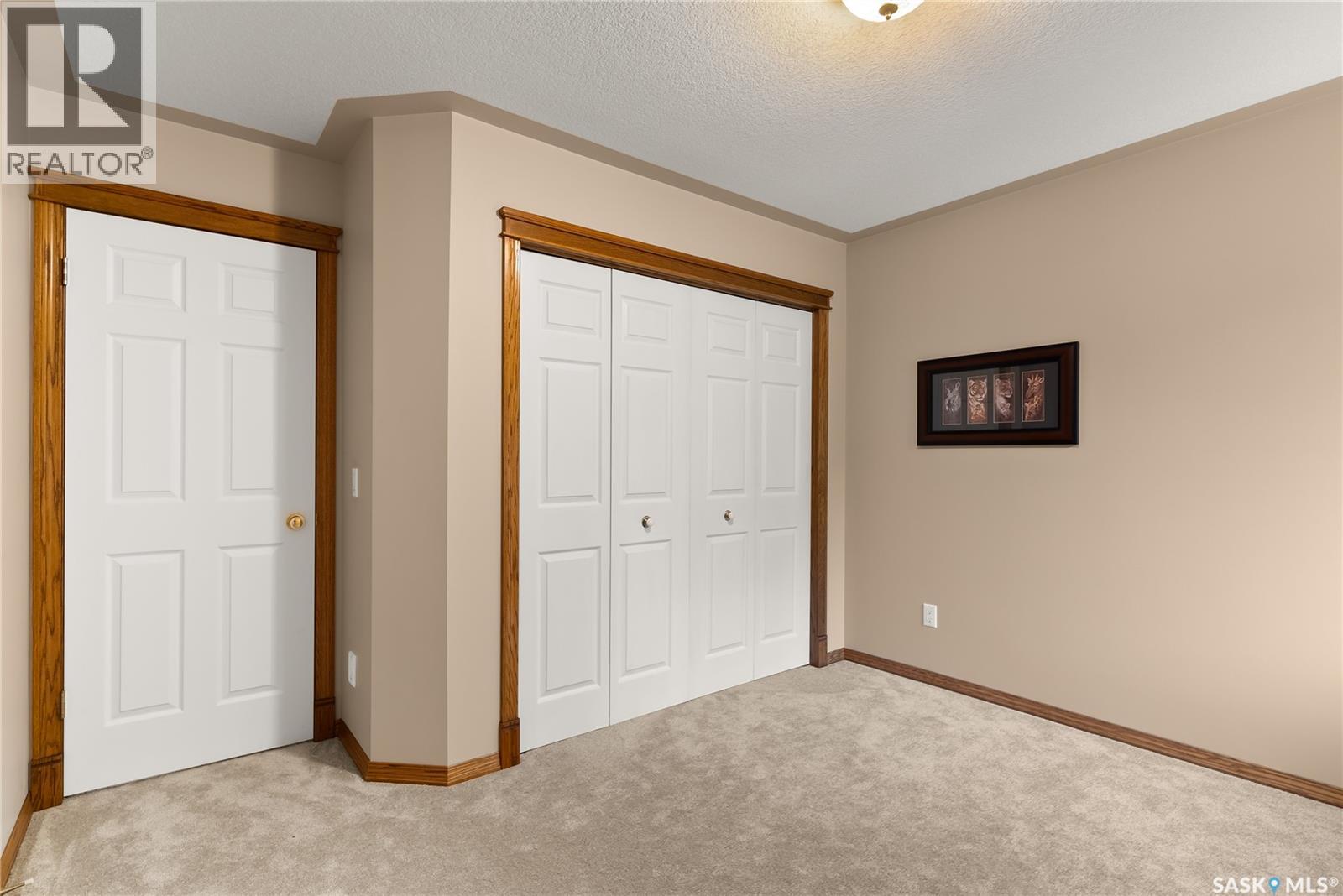 Photo 11 of 8504 Thurston Crescent, Regina SK