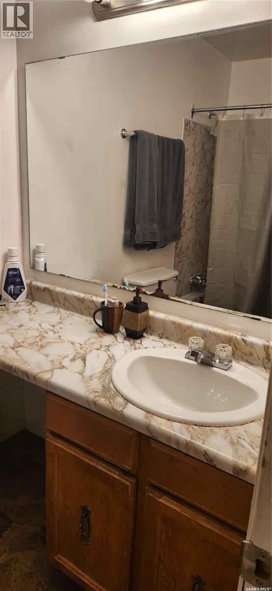 Photo 12 of 202 B 1350 Gordon Road, Moose Jaw SK