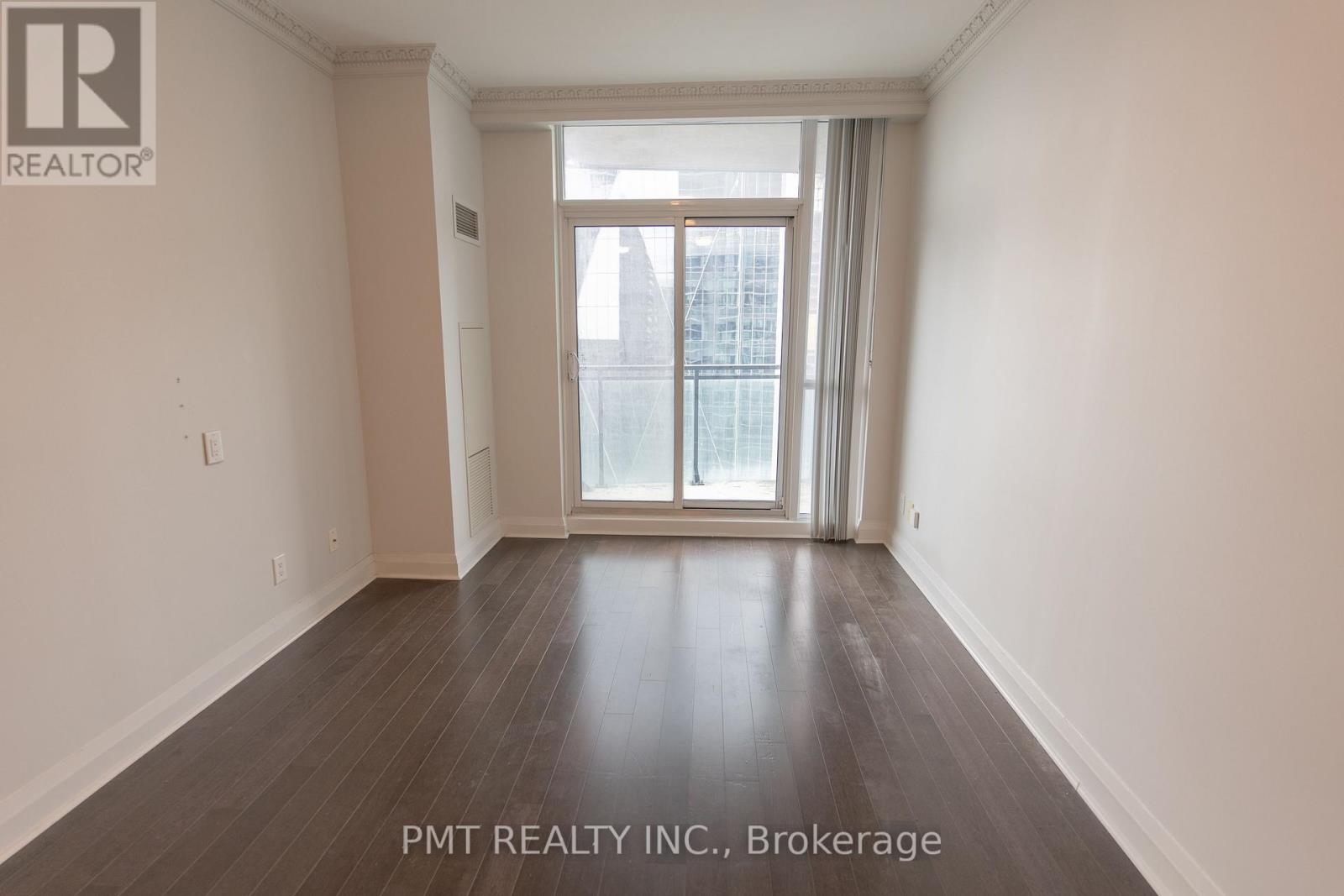 Photo 3 of 3904 16 Harbour Street, Toronto ON