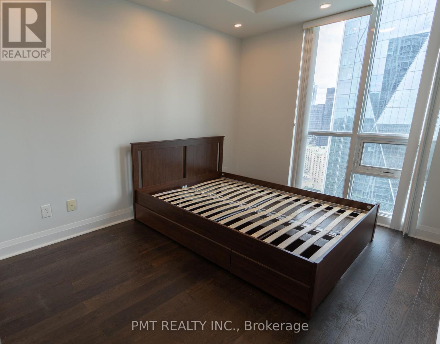Photo 6 of 3904 16 Harbour Street, Toronto ON