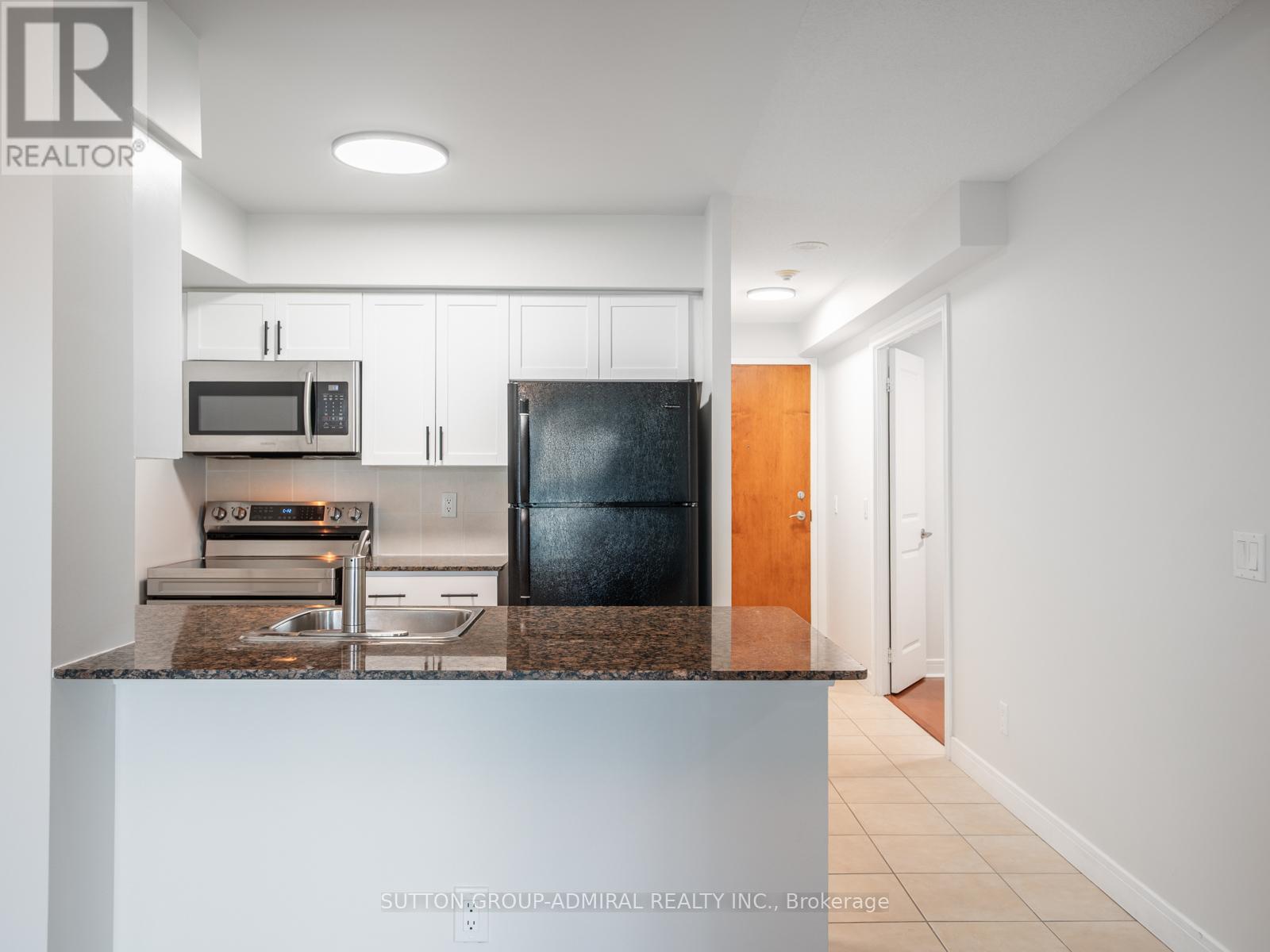 Photo 11 of 1016 31 Bales Avenue, Toronto ON