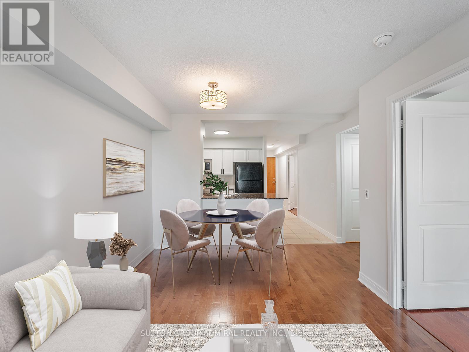 Photo 13 of 1016 31 Bales Avenue, Toronto ON