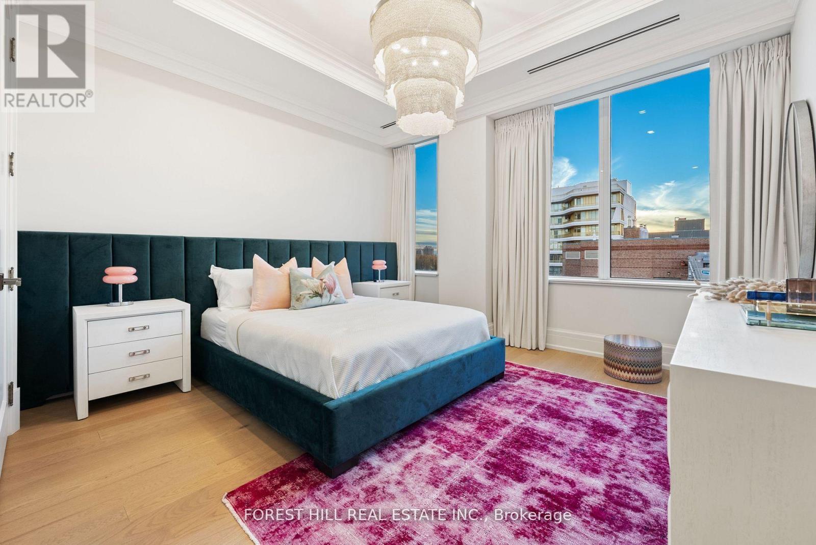 Photo 17 of 602 128 Hazelton Avenue, Toronto ON