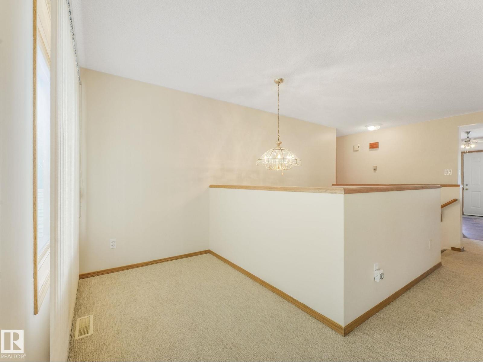 Single Family House for Sale in   ST NW Edmonton 