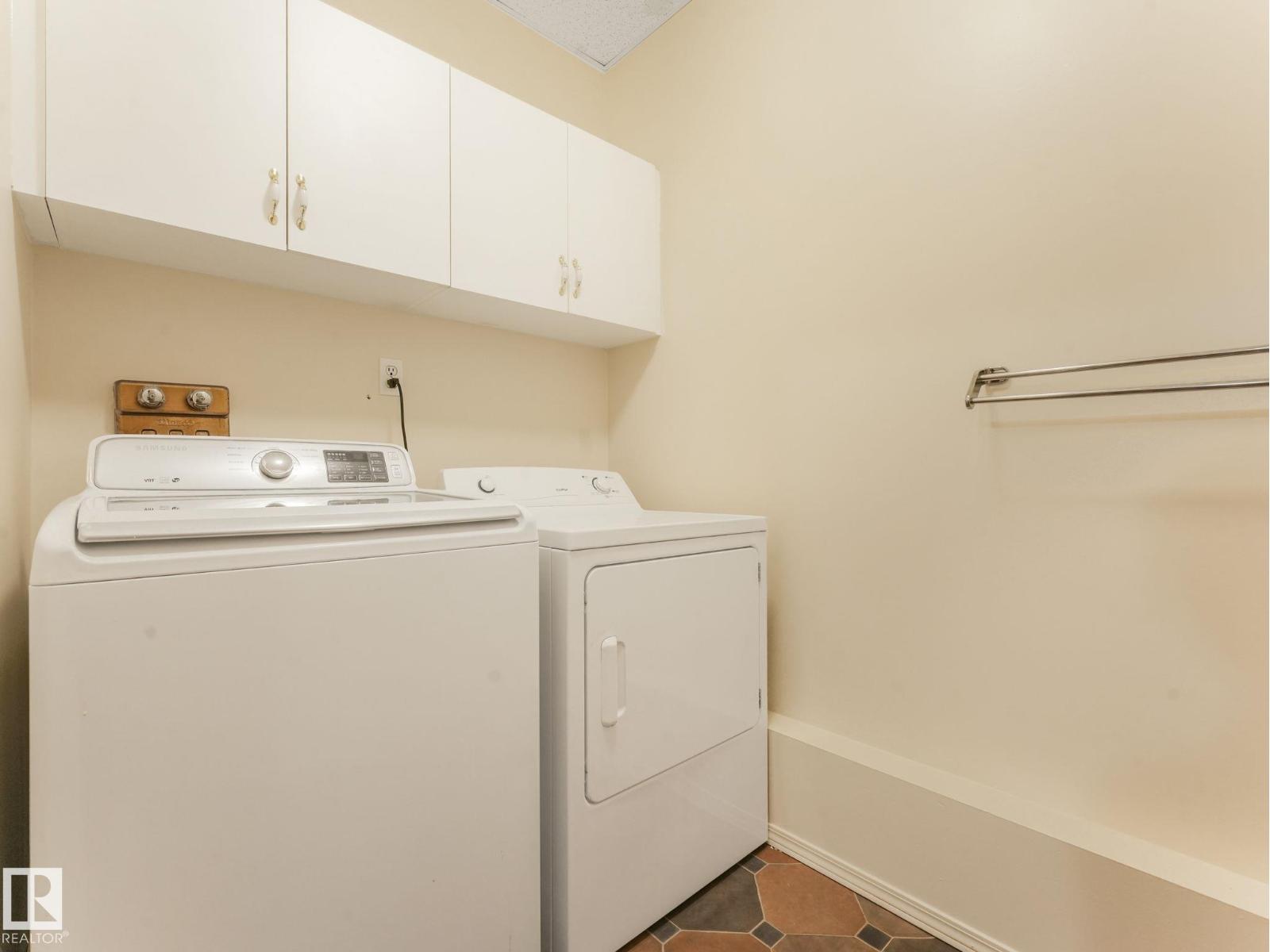 Single Family House for Sale in   ST NW Edmonton 