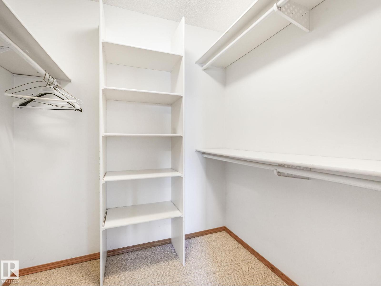 Single Family House for Sale in   ST NW Edmonton 