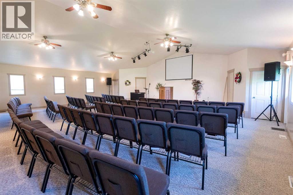 Photo 3 of 9109 94 Street, La Crete AB