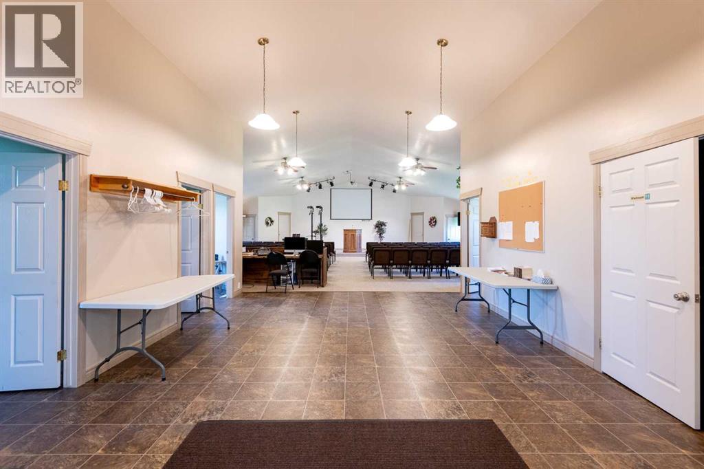 Photo 5 of 9109 94 Street, La Crete AB