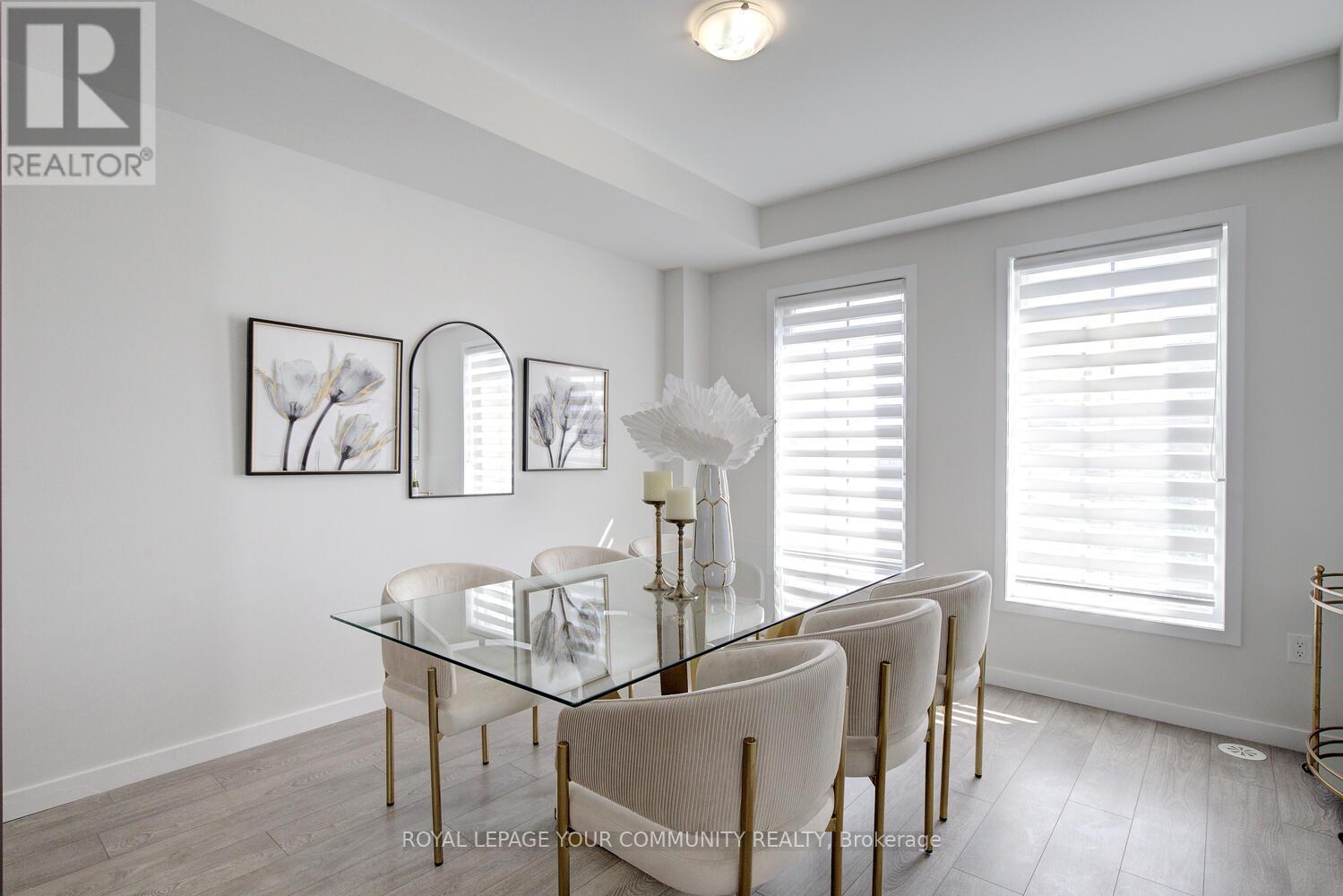 Photo 14 of 8 10270 Keele Street, Vaughan ON