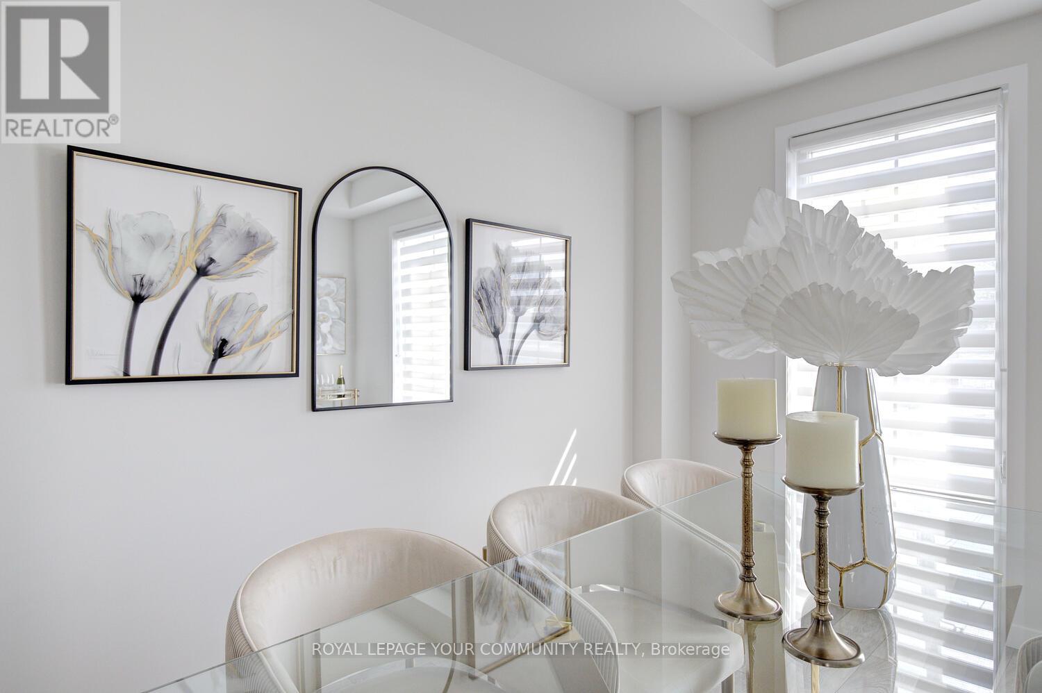 Photo 16 of 8 10270 Keele Street, Vaughan ON