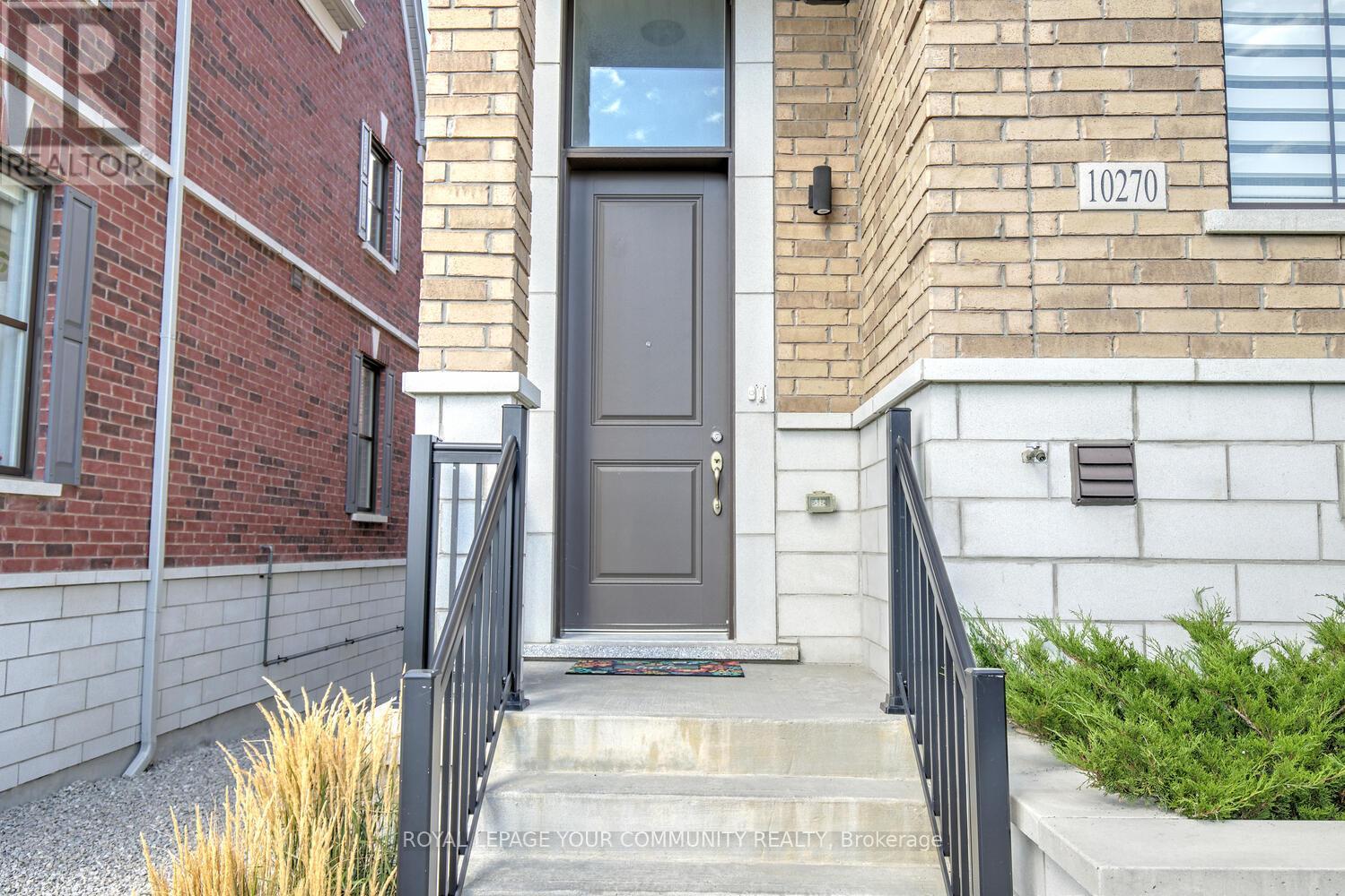 Photo 2 of 8 10270 Keele Street, Vaughan ON