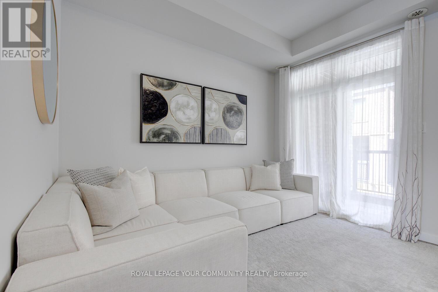 Photo 27 of 8 10270 Keele Street, Vaughan ON