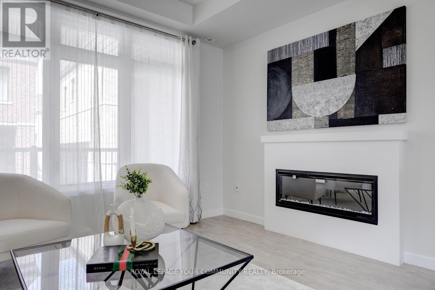 Photo 29 of 8 10270 Keele Street, Vaughan ON