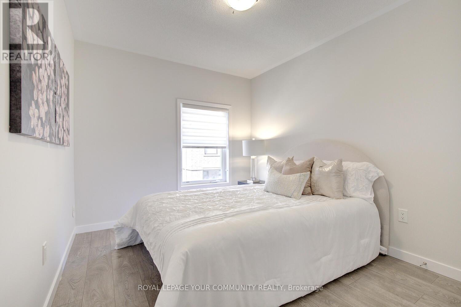 Photo 39 of 8 10270 Keele Street, Vaughan ON