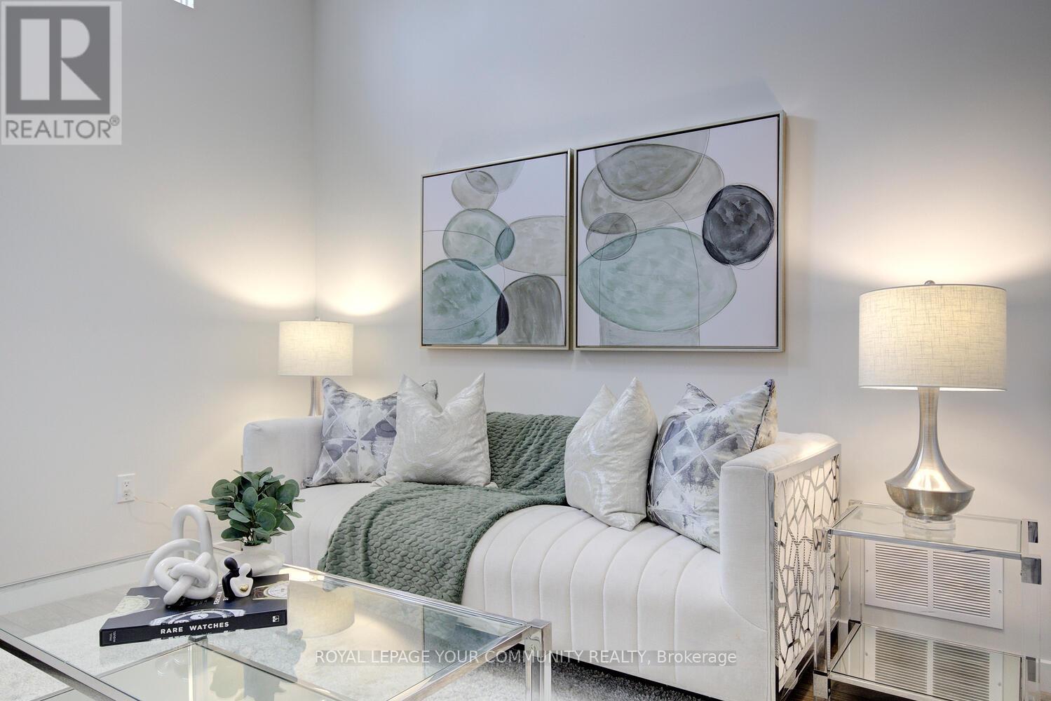 Photo 46 of 8 10270 Keele Street, Vaughan ON