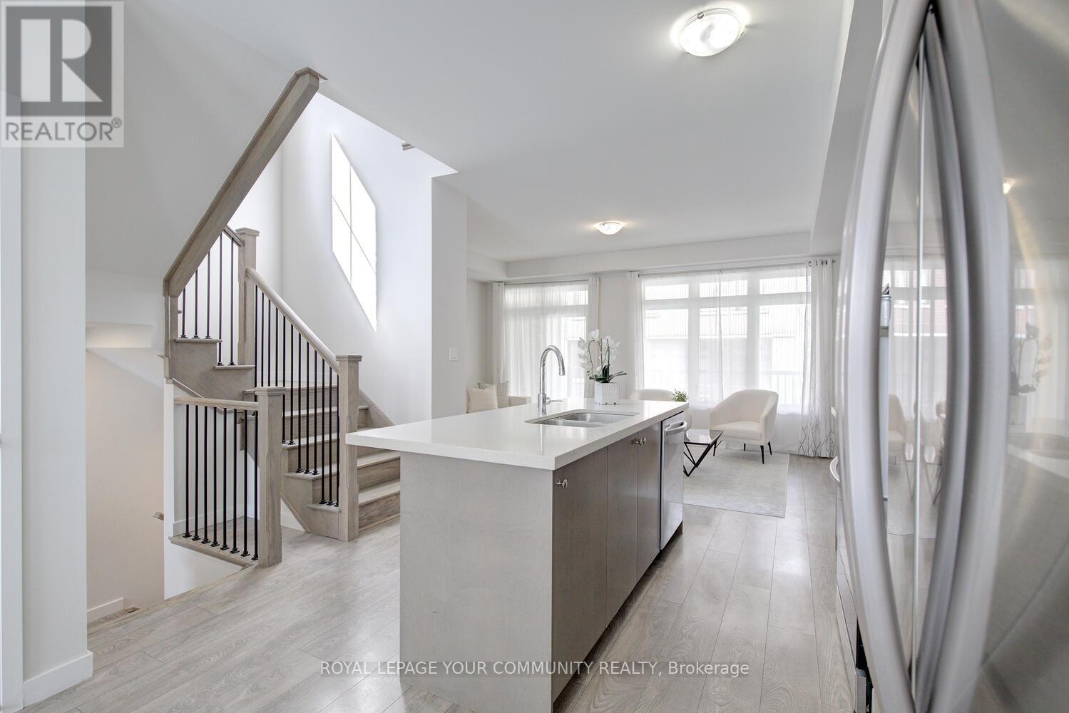 Photo 6 of 8 10270 Keele Street, Vaughan ON