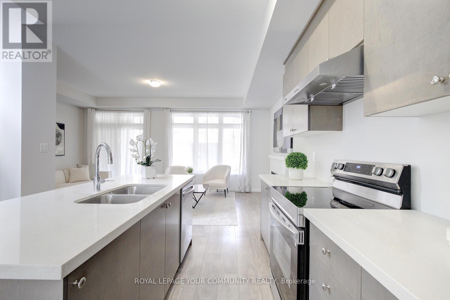 Photo 8 of 8 10270 Keele Street, Vaughan ON