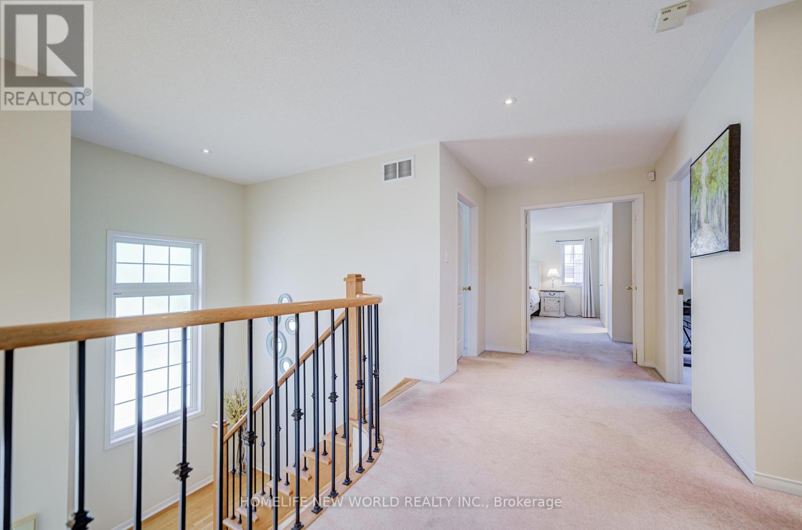 Photo 34 of 25 Abilene Court, Richmond Hill ON