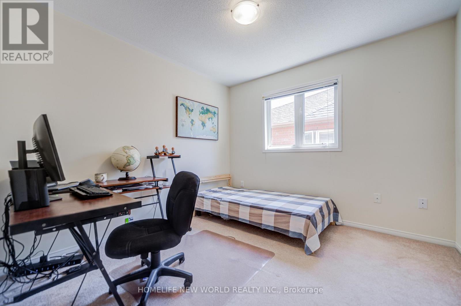 Photo 40 of 25 Abilene Court, Richmond Hill ON