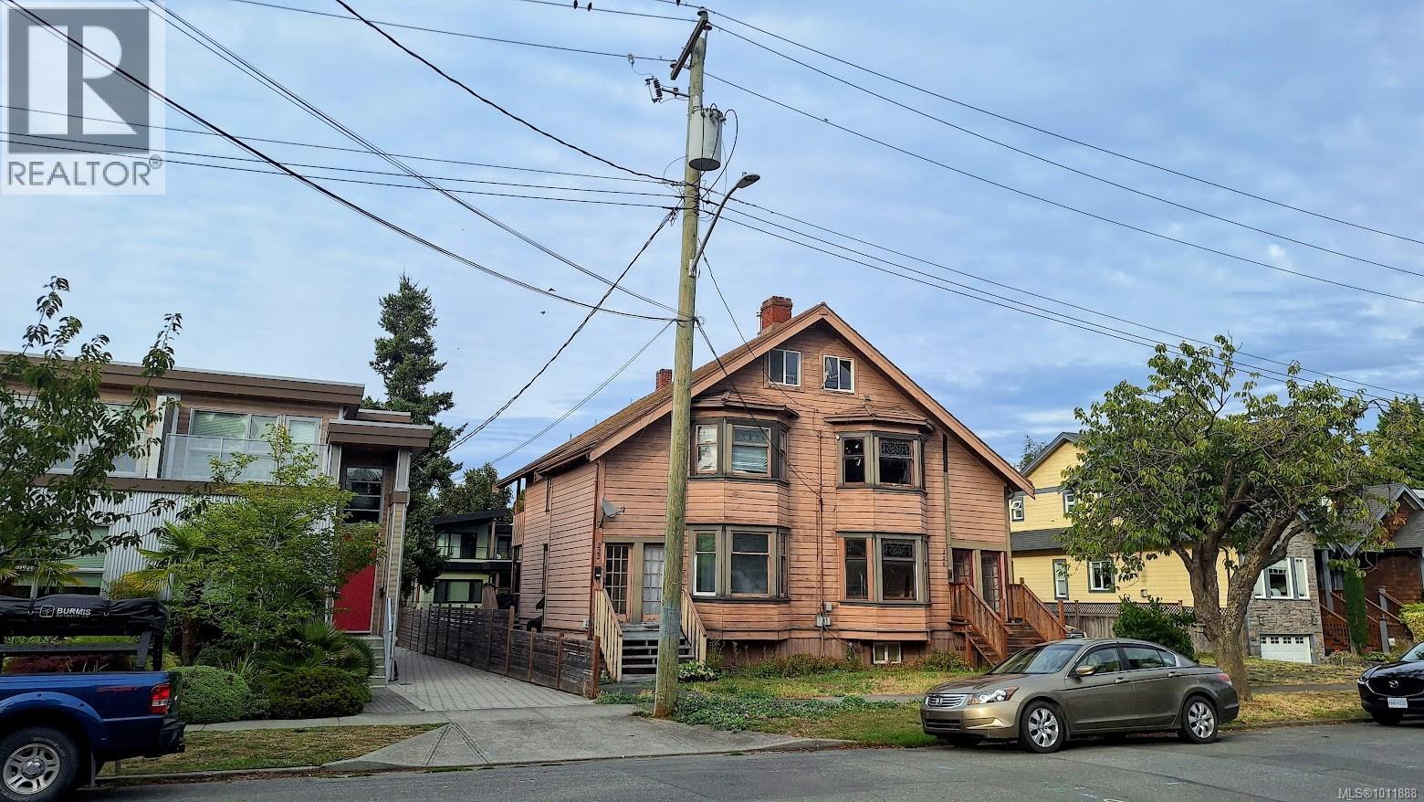 Photo 8 of 220 Michigan St, Victoria BC
