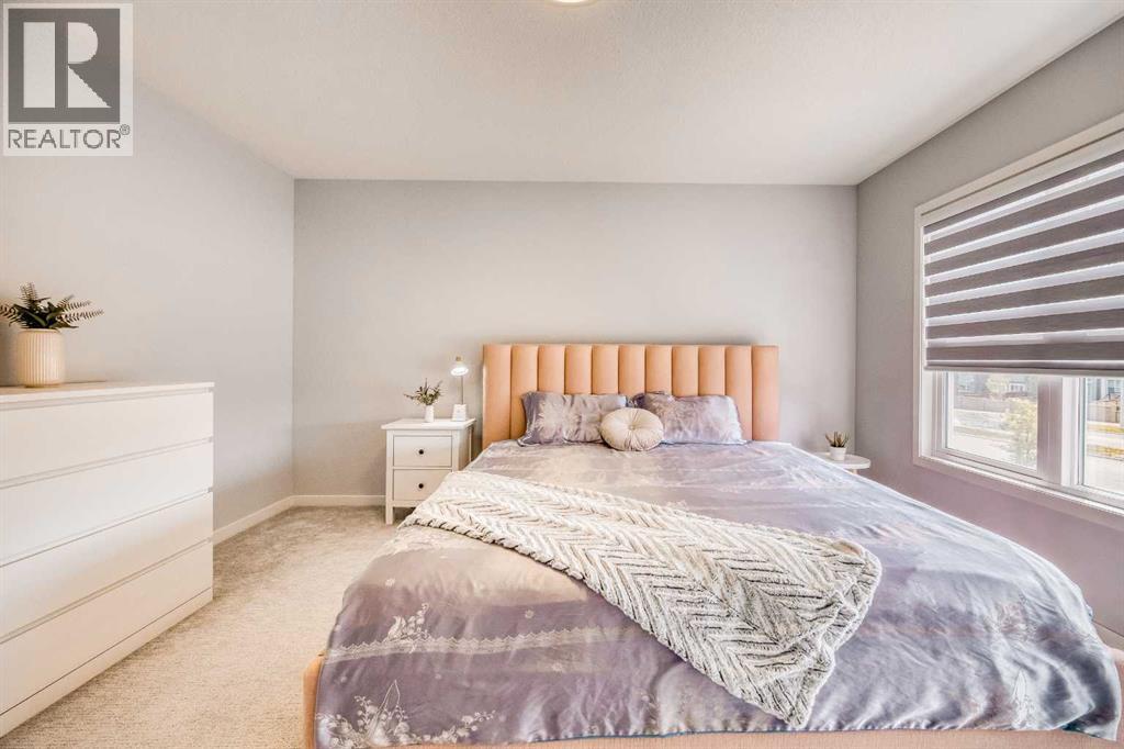 Single Family House for Sale in  Ambleside Crescent NW Moraine Calgary 