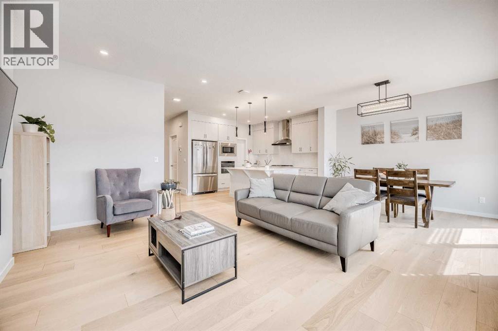 Single Family House for Sale in  Ambleside Crescent NW Moraine Calgary 