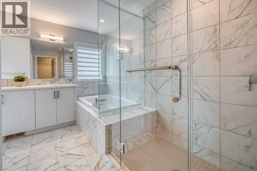 Single Family House for Sale in  Ambleside Crescent NW Moraine Calgary 