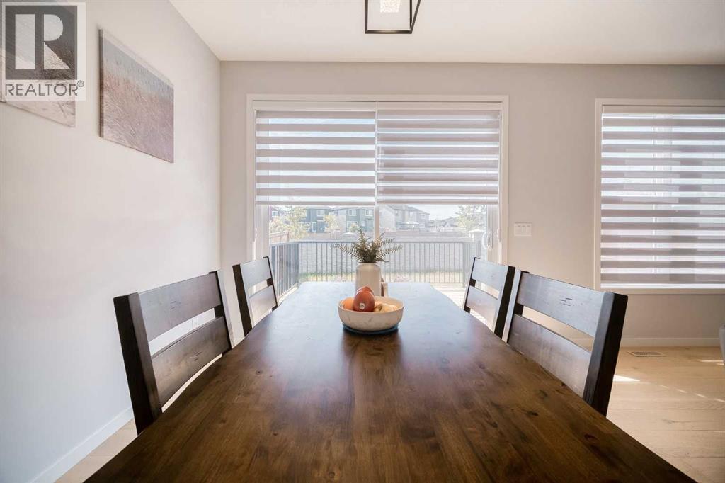 Single Family House for Sale in  Ambleside Crescent NW Moraine Calgary 