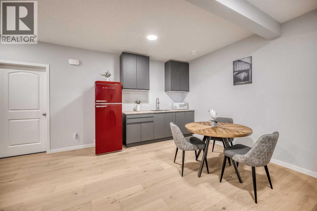 Single Family House for Sale in  Ambleside Crescent NW Moraine Calgary 