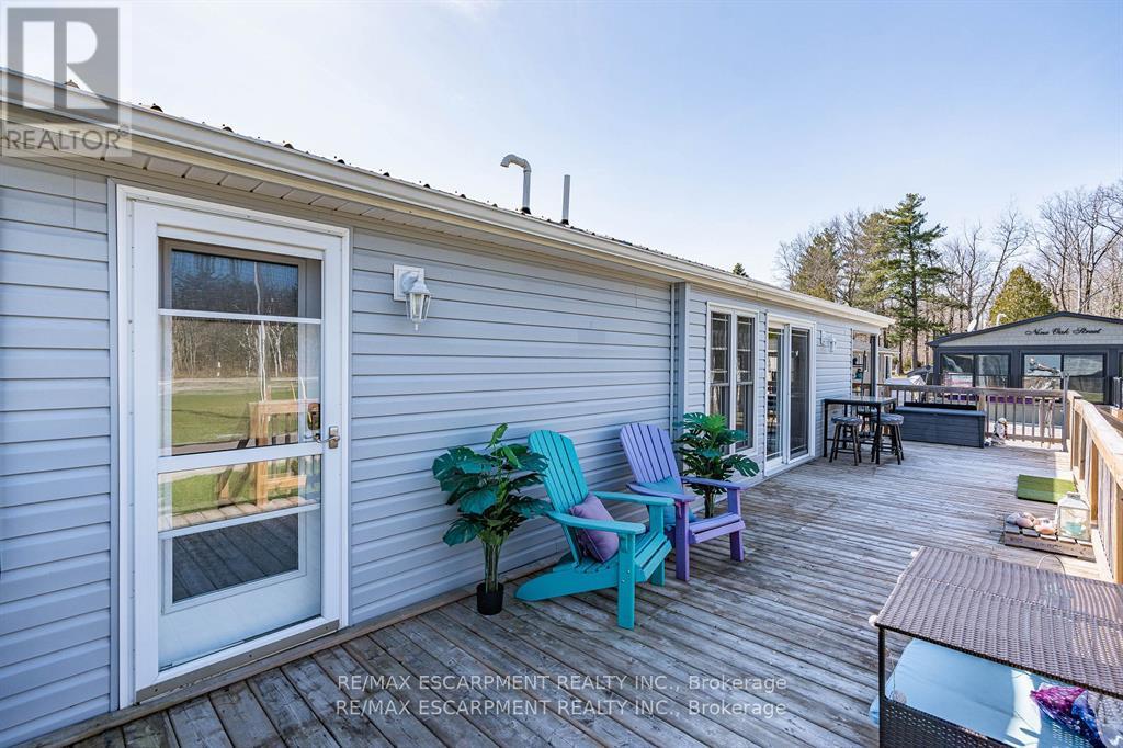 Photo 4 of 10 Oak 4449 Milburough Line, Burlington ON