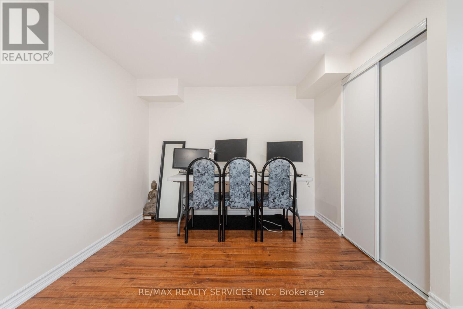 Photo 39 of 139 Rutherford Road N, Brampton ON